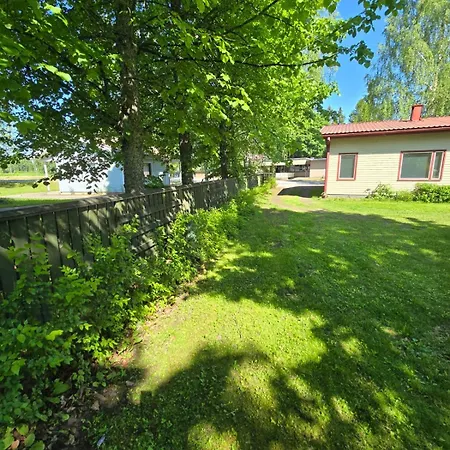 Revontulet Zohar Hazfoni Сasa de vacaciones Mikkeli